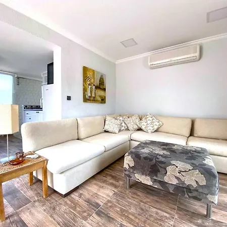 Duplex With Panoramic View In Yalikavak Apartment