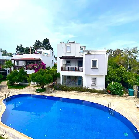 Duplex With Panoramic View In Yalikavak Apartamento *